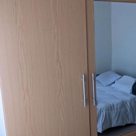 Ignite Guest House Гисеньи Экстерьер фото
