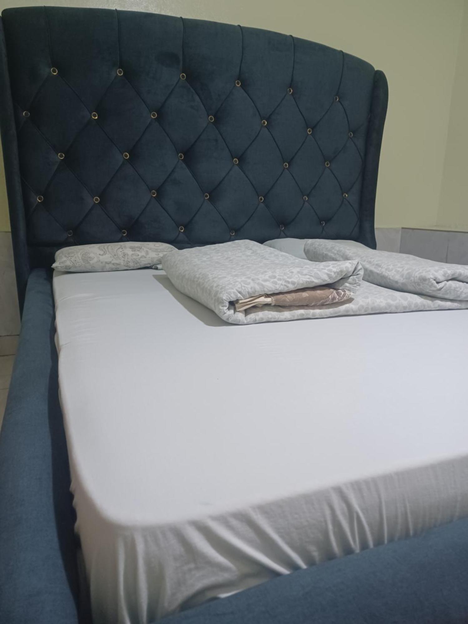 Ignite Guest House Гисеньи Экстерьер фото